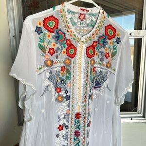 Johnny Was Tunic, Beautiful Light and Airy.